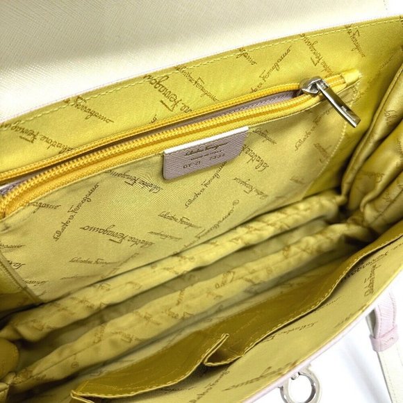 Salvatore Ferragamo Gancini Hand Bag Leather pink - Picture 2 of 14